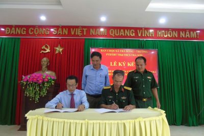 TRƯỜNG PTDTBT TH&THCS TRÀ SƠN VÀ BAN CHQS XÃ TRÀ BỒNG TỔ CHỨC LỄ KÝ KẾT HOẠT ĐỘNG KẾT NGHĨA, GIAI ĐOẠN 2026-2030