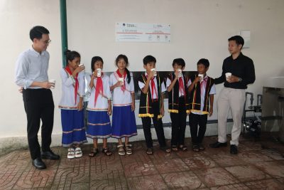 LỄ TRAO TẶNG HỆ THỐNG LỌC NƯỚC CHO TRƯỜNG PTDTBT THCS TRÀ SƠN